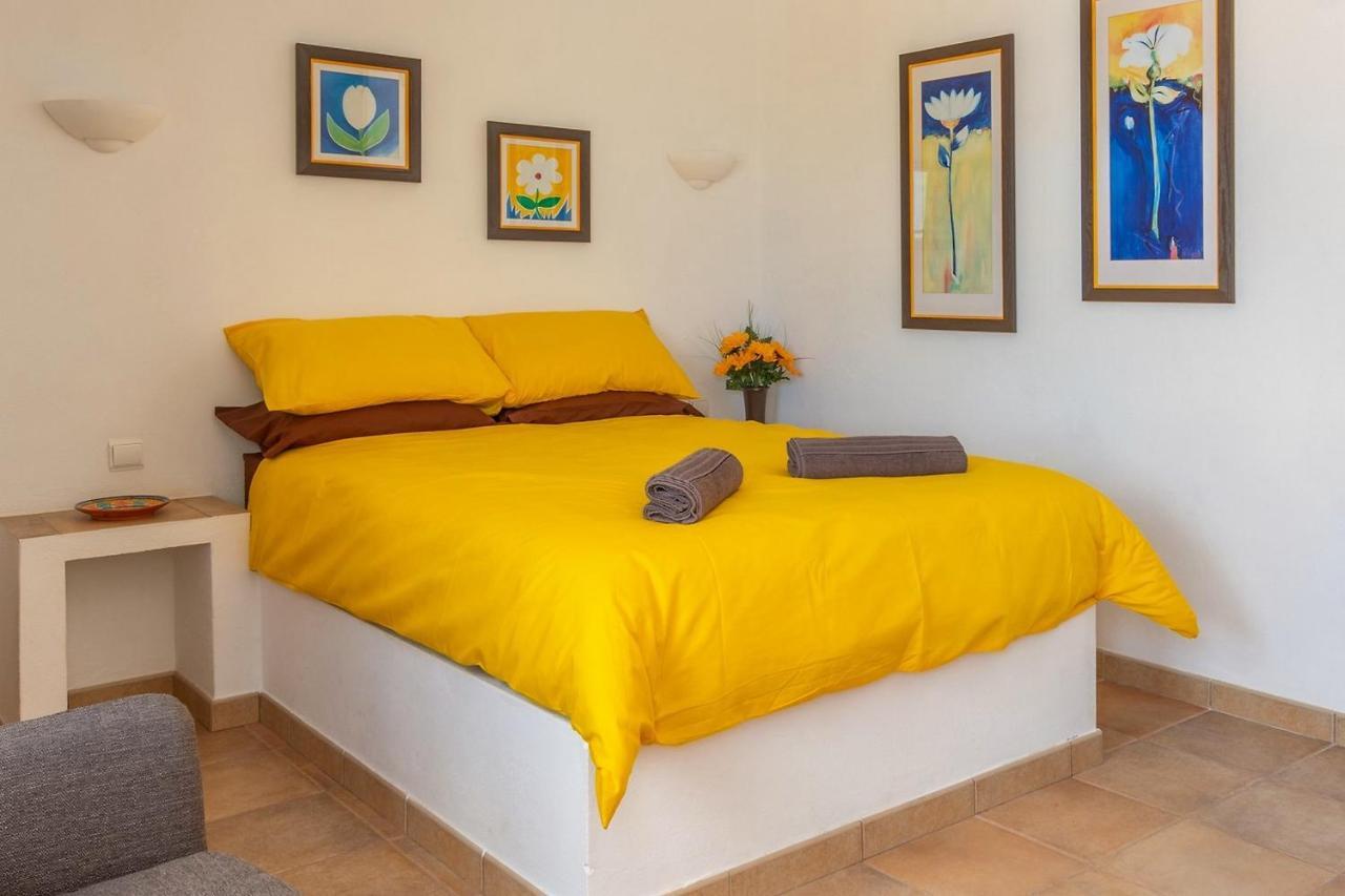 Bed and Breakfast Casa Dos Ninos à São Bartolomeu de Messines Extérieur photo